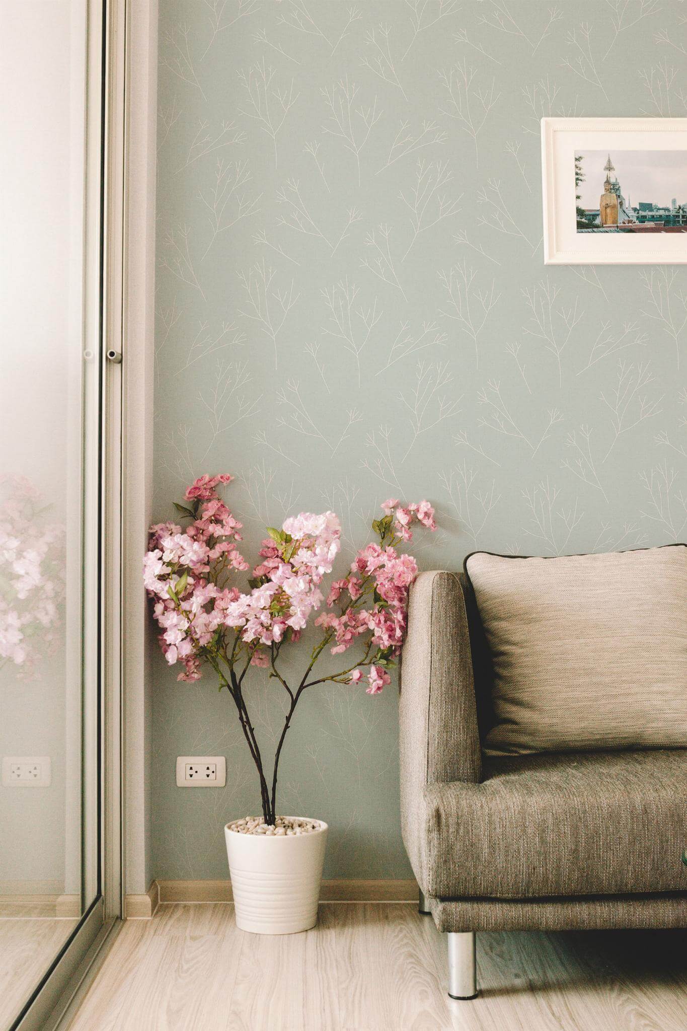 Pale Green Wallpaper