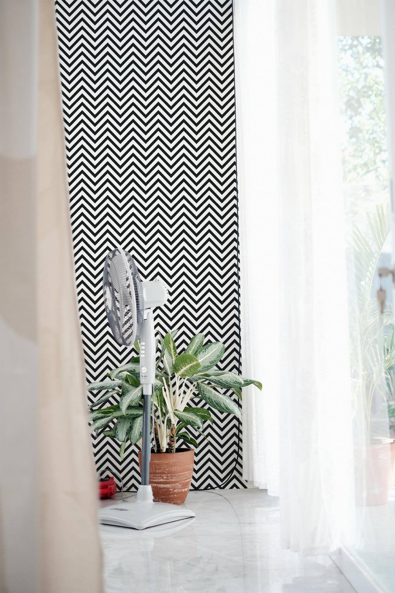 Black and White Herringbone Wallpaper